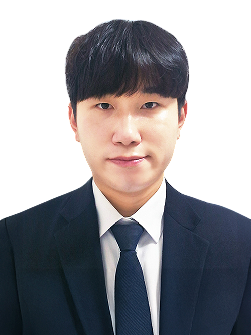 담당자 사진